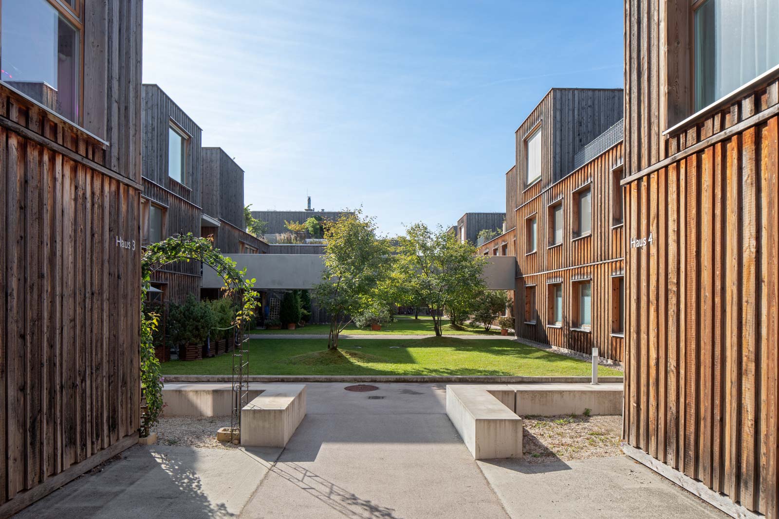 Wohnen Am Muehlgrund Krischanitz Czech Neuwirth Krischanitz photo by Wolfgang Thaler