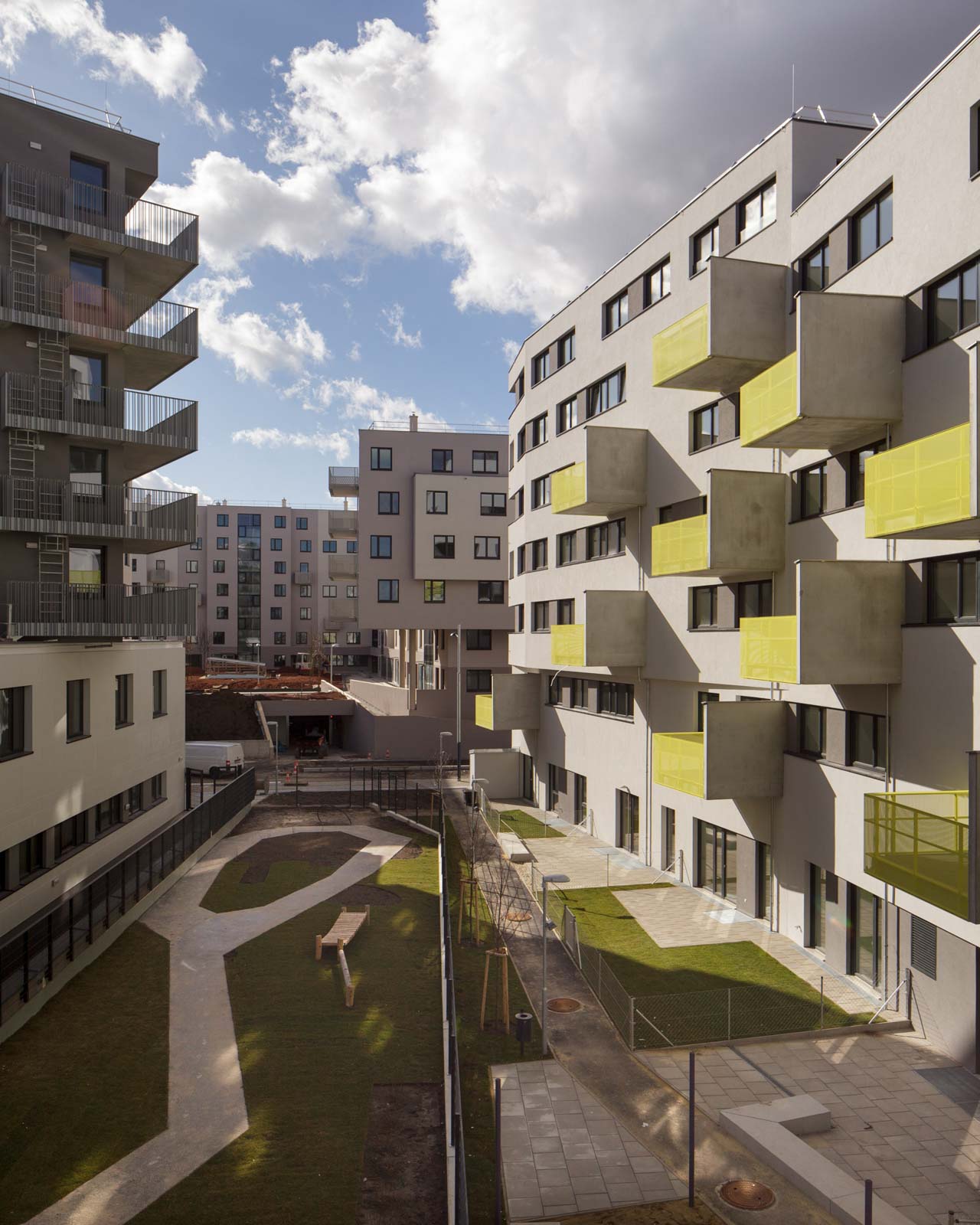 Aspern Wien3420 photo by Wolfgang Thaler