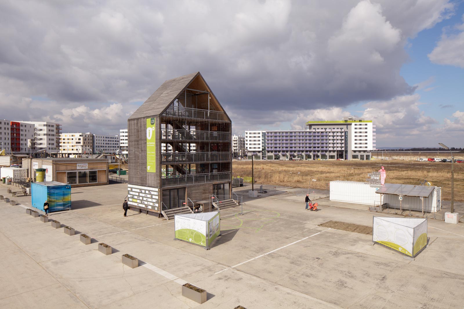 Aspern Wien3420 photo by Wolfgang Thaler