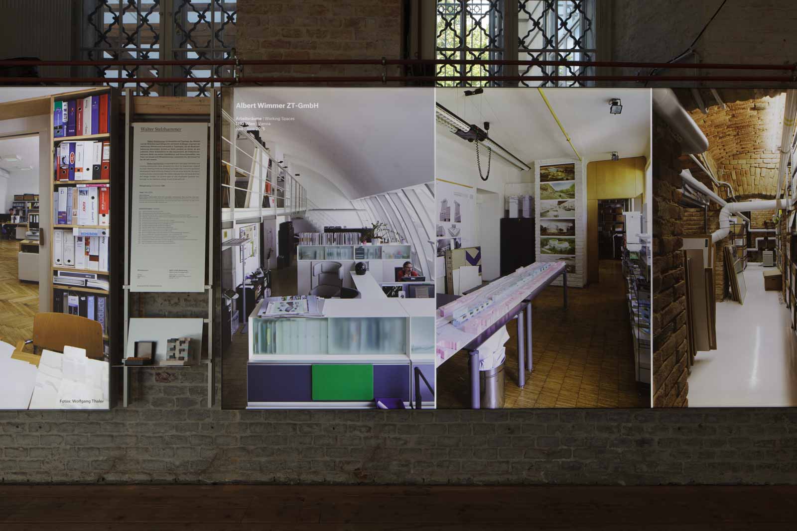 Ein Raum Fur Funf Azw photo by Wolfgang Thaler