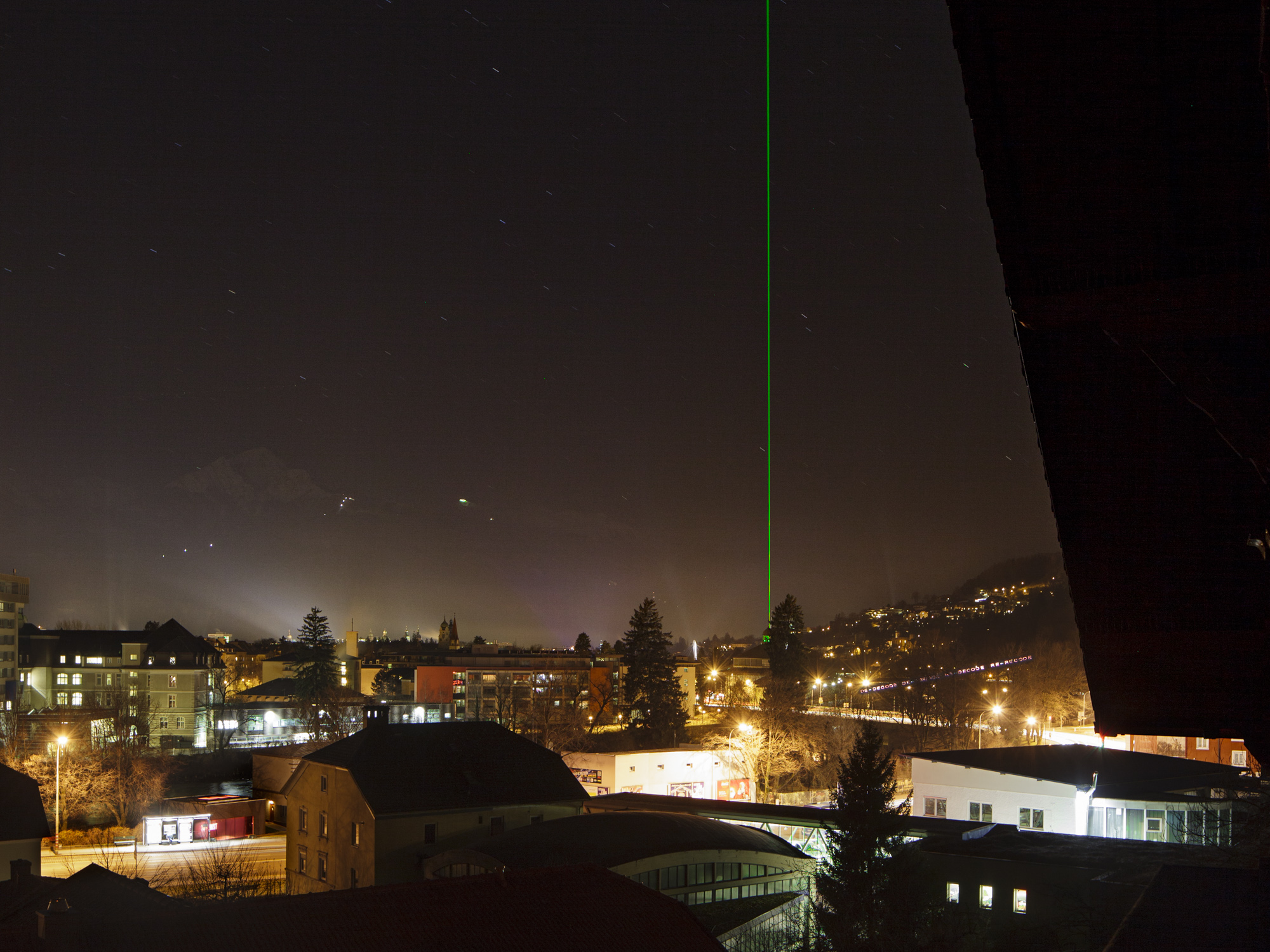 event horizon (vertikal)