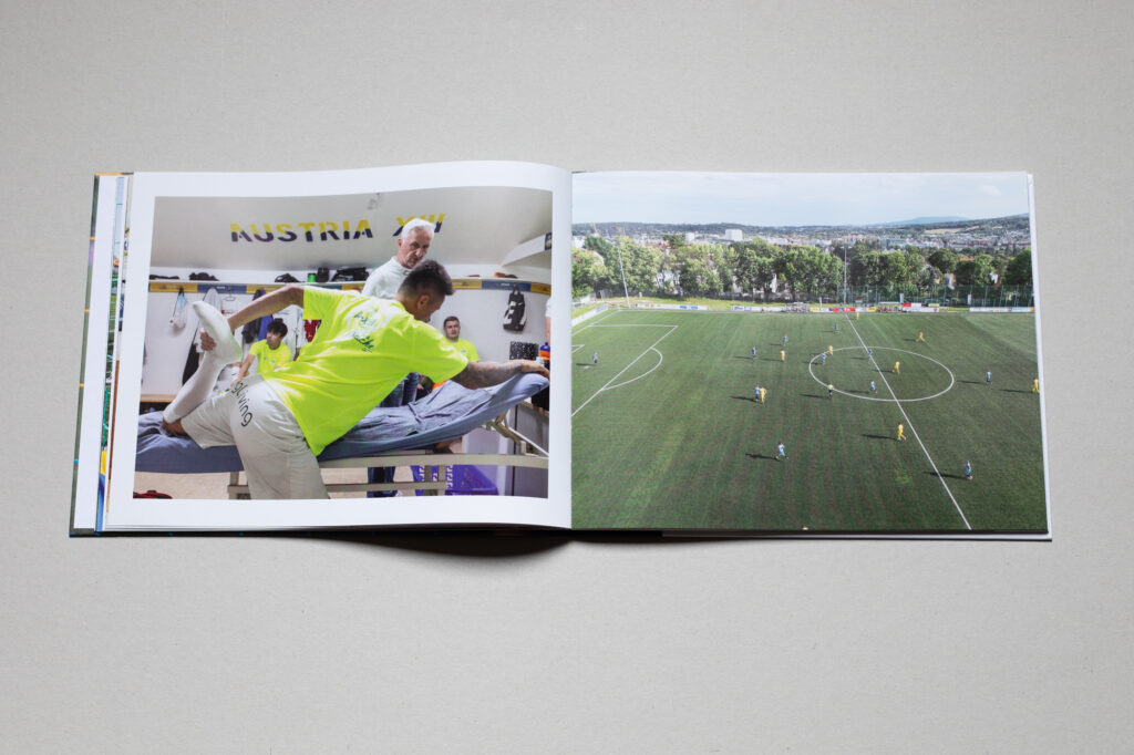 bild aus dem buch austria 13 sportanker und bolzplatz