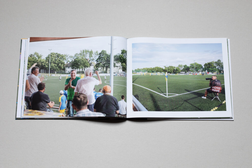 bild aus dem buch austria 13 sportanker und bolzplatz