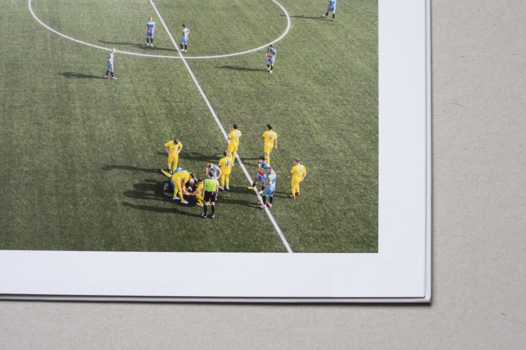 bild aus dem buch austria 13 sportanker und bolzplatz