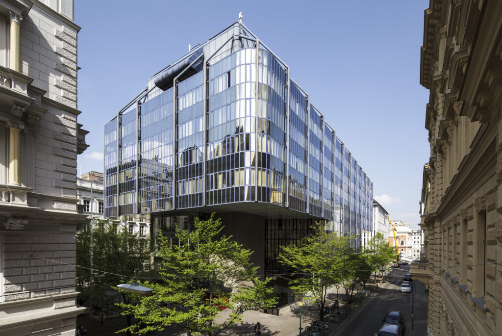 universitaet-wien-staette-des-wissens-color