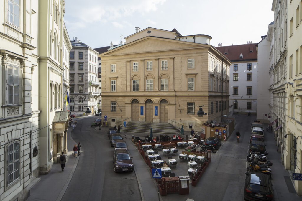 universitaet-wien-staette-des-wissens-color