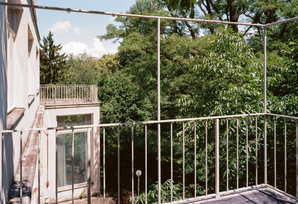 haus beer josef frank