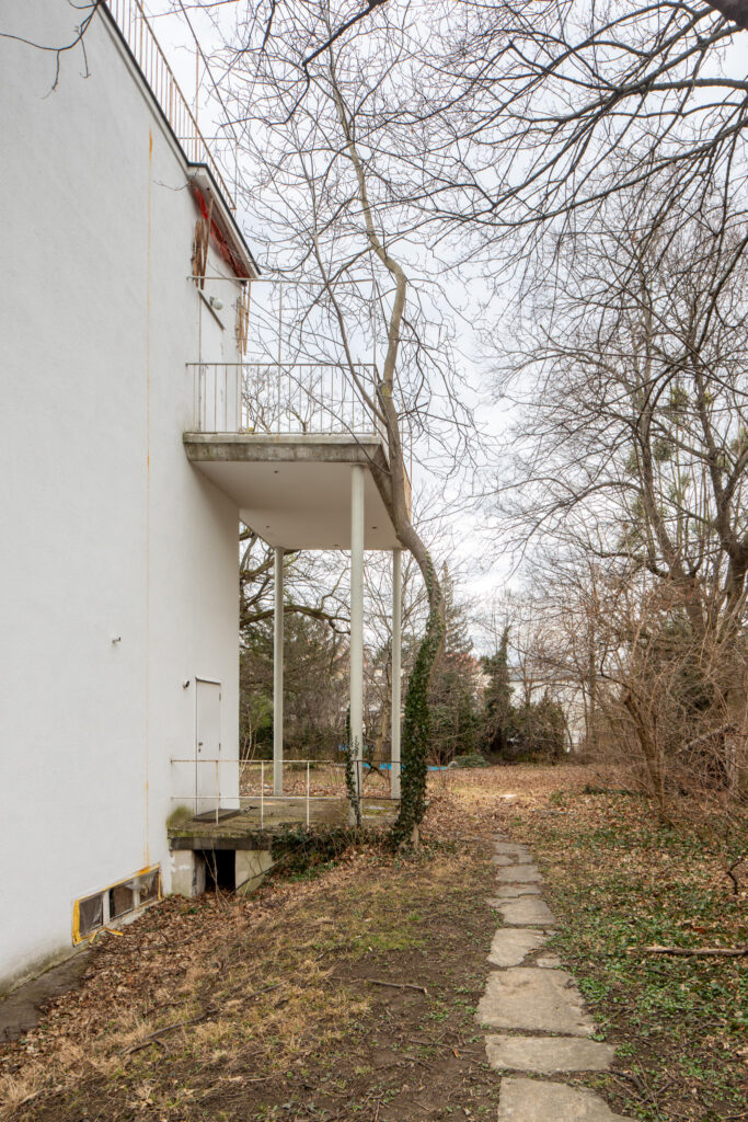 haus beer josef frank