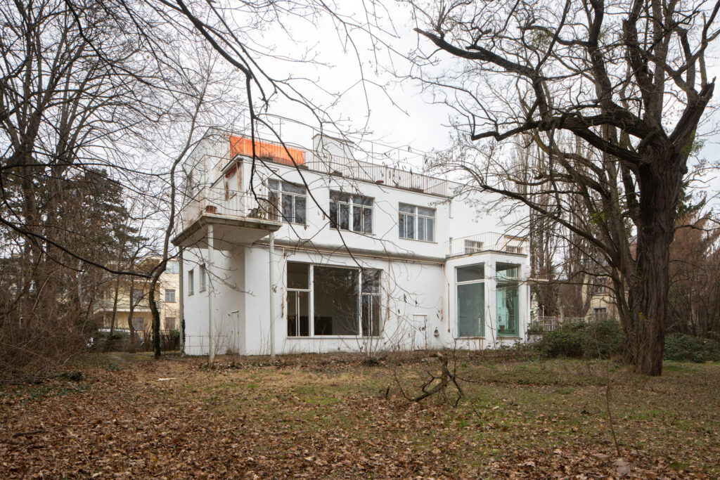 haus beer josef frank