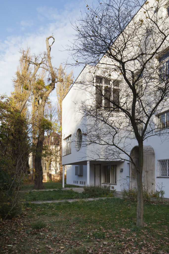 haus beer josef frank